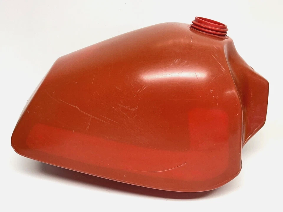 1982 Maico 490 Alpha 1 Gas Tank - dirt bike motorcycle fuel petrol — 第 2/4 张图片