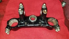 CR250R HONDA 1984 TOP TRIPLE TREE CROWN STEERING BRIDGE 53230-KA5-740