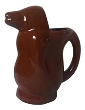 Jarra De Mesa Pingüino De Cerámica 500ml - Marron Oscuro