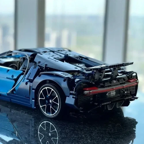 Bugatti Chiron Model Building Blocks 42083 Super Racing Car Realistic 4031 Pcs - Picture 6 of 16
