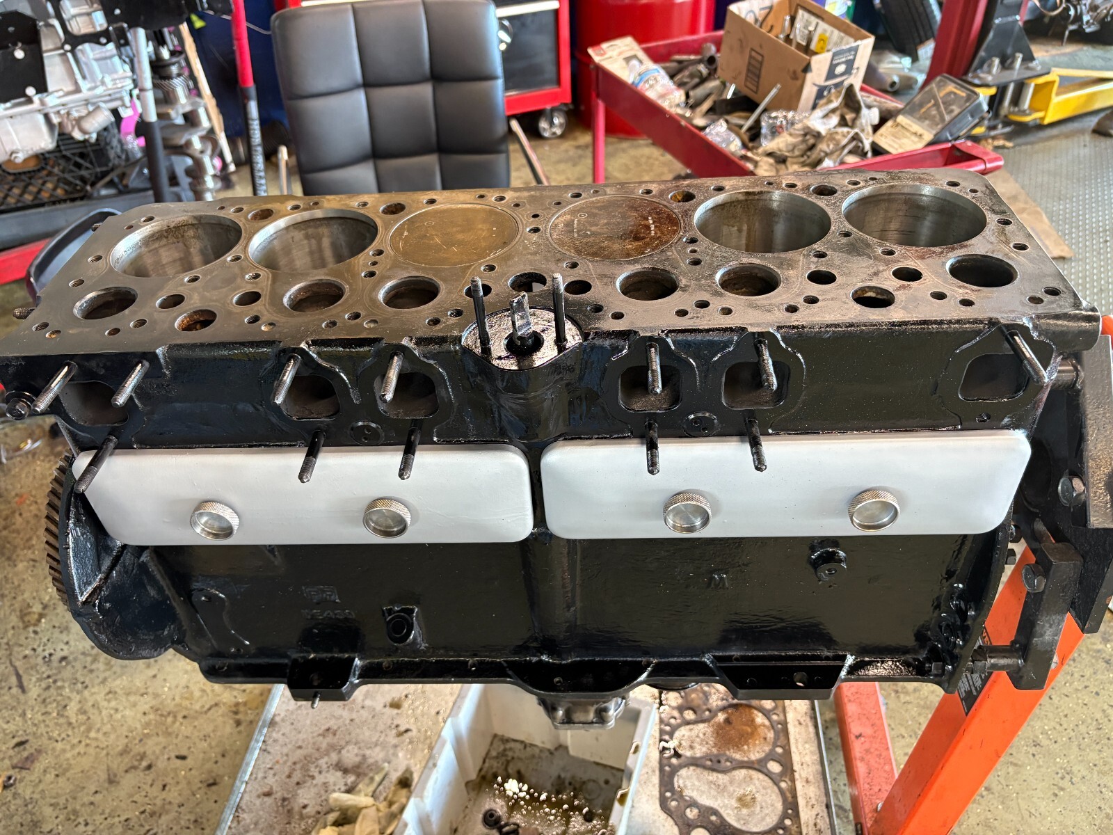 ROLLS ROYCE  SILVER CLOUD  REBUILT ENGINE SHORT BLOCK FROM 1954TO 1959
