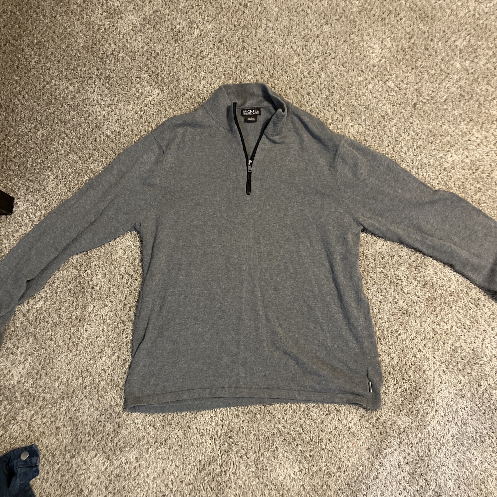 Picture 1 of 4