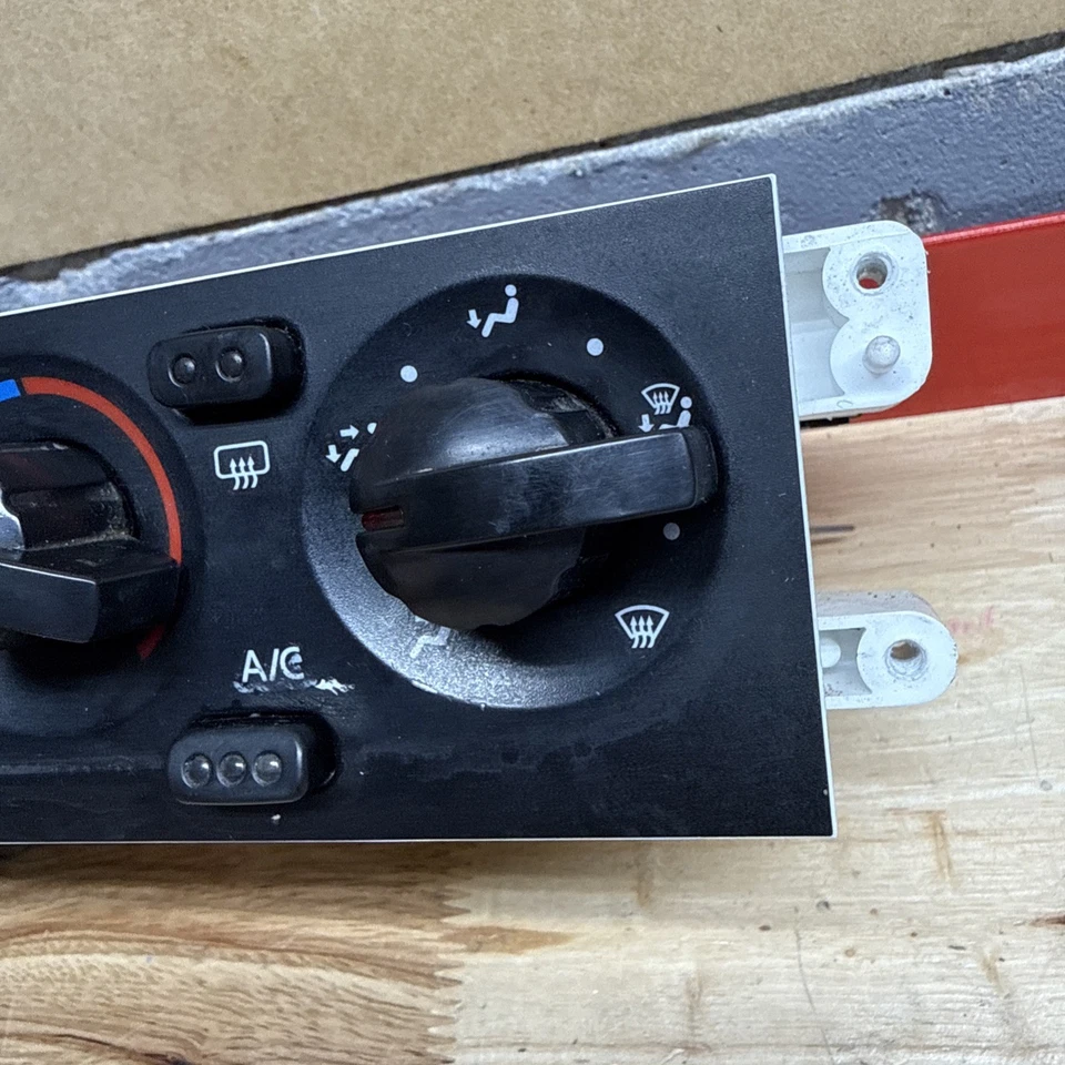 ✅ 2001-2004 Nissan Frontier Xterra Dash AC Heat Climate Control Switch OEM Foto 2 de 4