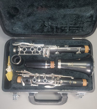 Yamaha YCL-250 Bb Clarinet with Case and 4C Mouthpiece - Serial  001712A