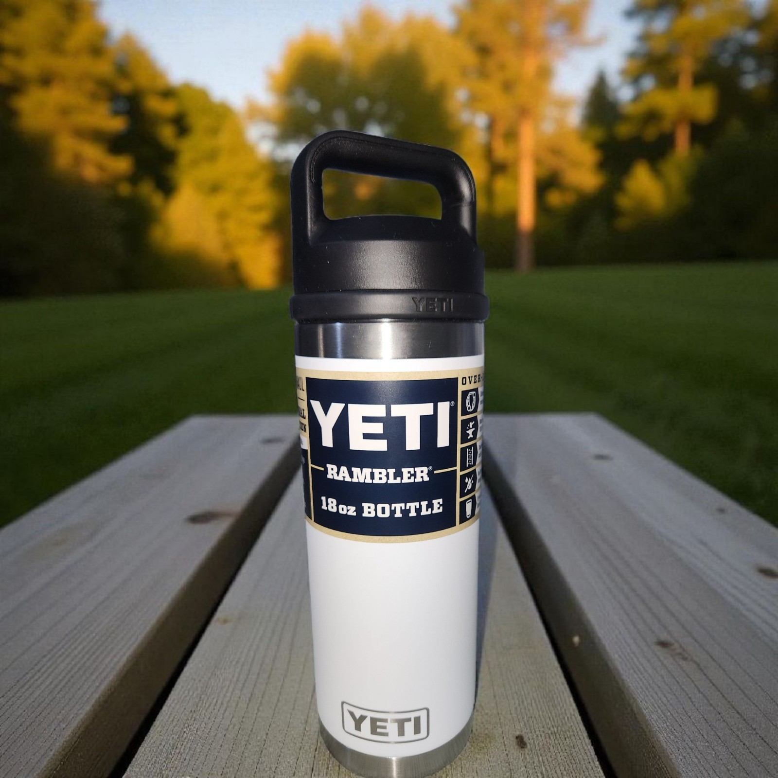 YETI Rambler 18 oz. Bottle with Twist-Off Chug Cap WHITE - N