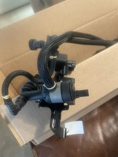2020 Range Rover Evoque L551 Fuel Gas Vapor Carbon Canister Breather Valve Oem 2020 Range Rover Evoque L551 Fuel Gas Vapor Carbon Canister Breather Valve Oem