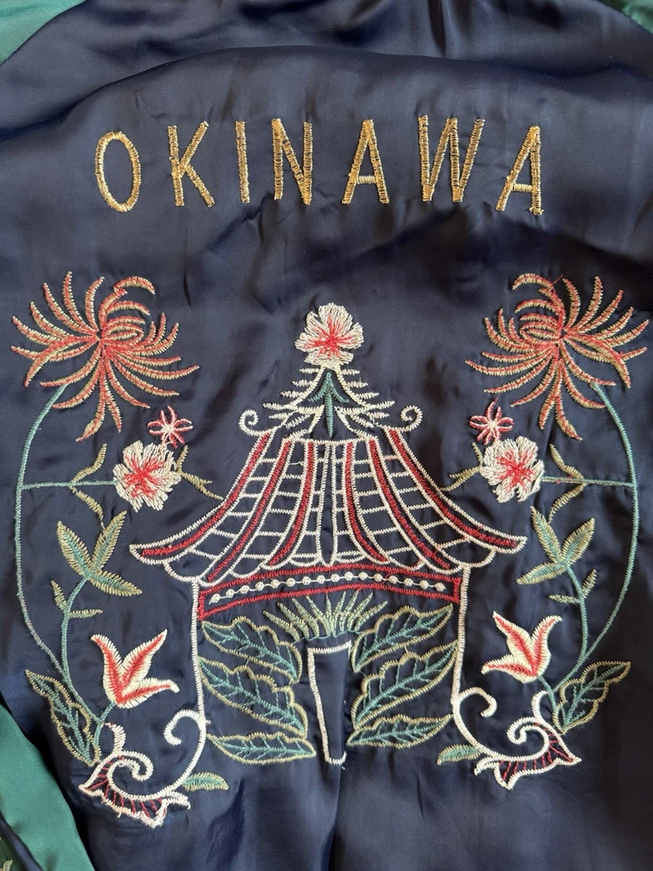 Куртка-бомбер - Окинава цветок дизайн сшитый, размер средний - Изображение 4 из 4
