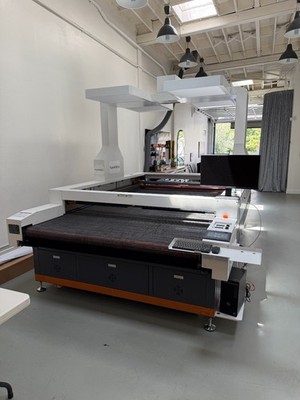 TUKAcut Dual-Head Industrial Laser Cutter