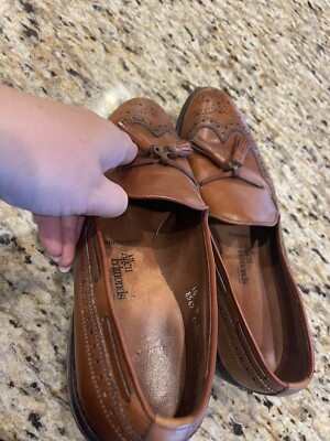 Allen Edmonds Manchester 8567 Chestnut Brown Wingtip Tassel 