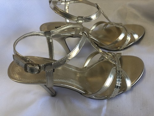 Kenneth Cole Womens Heels Unlisted Size 8.5M Gold Sequin Ankle Strap Prom Party - Picture 6 of 9