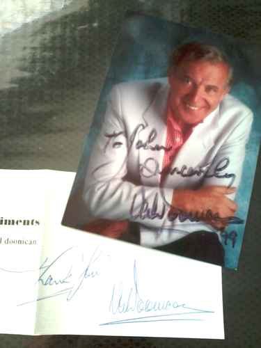 VAL DOONICAN (1927-2015)HAND SIGNED TO 'JOHN PHOTOCARD & SIGNED COMPLIMENT SLIP