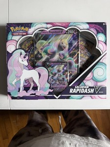 galarian rapidash v box booster packs Pokemon TCG: Galarian Rapidash V Box – Mike n' Mandy's Corner main image 1