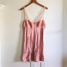 Vintage Victoria's Secret 100 Silk Lace Camisole Pink Y2K Slip Top Size M
