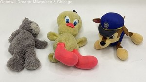 Lot Of Assorted Plush Toys