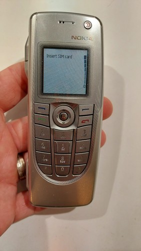 3863.Nokia 9300 Vintage Rare - For Collectors - Unlocked - Picture 2 of 8