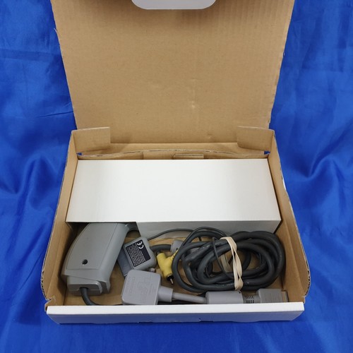 ps1 G-CON45 Light Gun BOXED inc Adapter NAMCO G-Con 45 GCon PAL Version - Picture 14 of 16