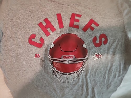 Vintage KC Chiefs YOUTH NFL SHORT SLEEVE T-SHIRT, HOODIE, PRIEST HOLMES JERSEY - Picture 10 of 14
