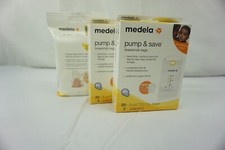 2 Medela Pump  Save Breastmilk Bags 20ct and 1 Quick Clean Wipe NEW