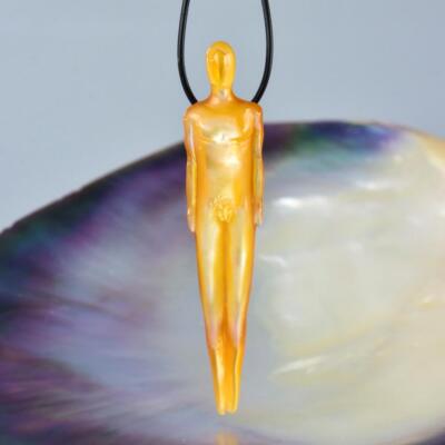 Adam Etrusker Stil Fruchtbarkeit Figur Perlmutt Muschel Schnitzerei Charm 4.14g