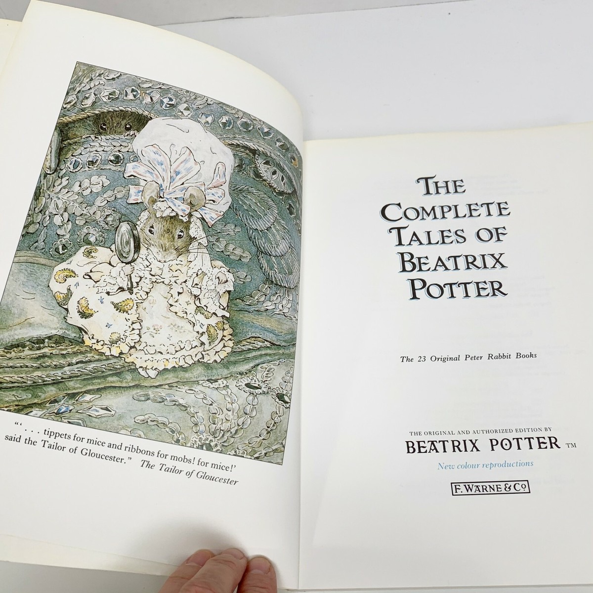 Cache-théière Beatrix Potter 'Ribby' – Tissu Sari Multicolore, Frederick Warne