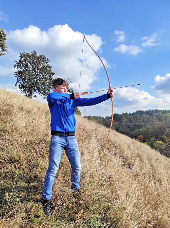 Traditional Wooden Longbow, 71