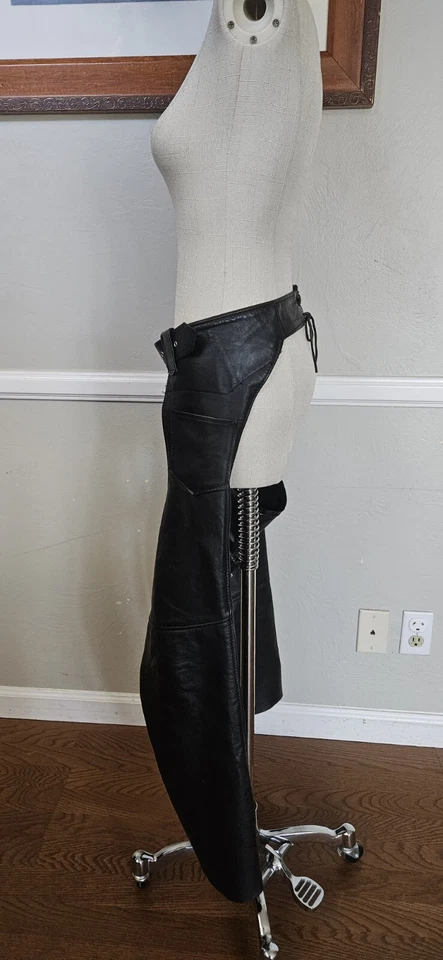 Universal Rider Mkd 黑色摩托车护腿 XS 码如图所示 — 第 4/4 张图片