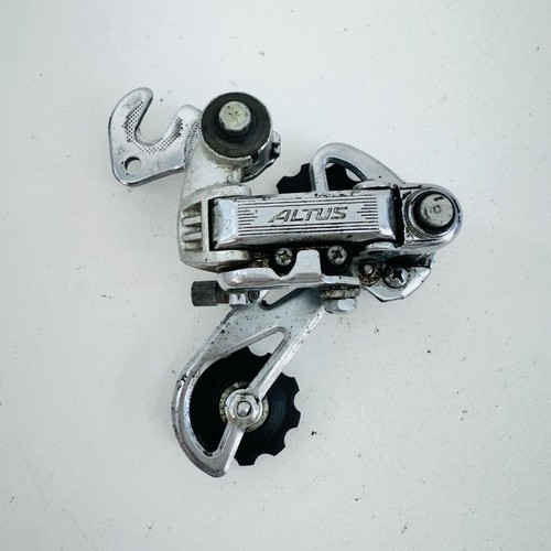 Vintage Shimano Altus Schaltwerk langer Käfig Hanger Schwinn Voyageur A31