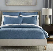 Hudson Park "Textured Italian Matelasse" King Coverlet, Indigo, NWT!