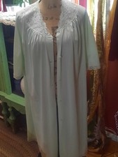 Vintage Shadowline Mint Green Nylon Robe MEDIUM Lace Floral Trim Side Pockets