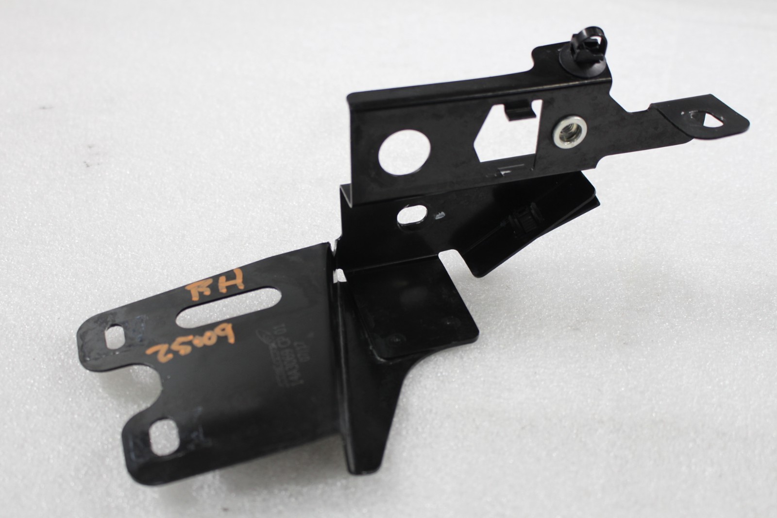 McLaren 720s, RH, Right, Horn Holder Bracket, Used, P/N 14A3069CP
