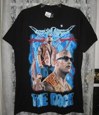 THE ROCK DWAYNE JOHNSON COLLAGE WWE T SHIRT BLACK L HOT TOPIC  NWT