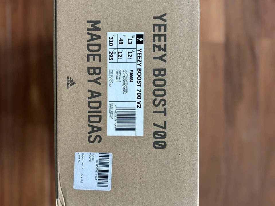 Adidas Yeezy Boost 700 V2 Vanta TALLA 13 ⚡️SE ENVÍA LO ANTES POSIBLE⚡️ Foto 4 de 4