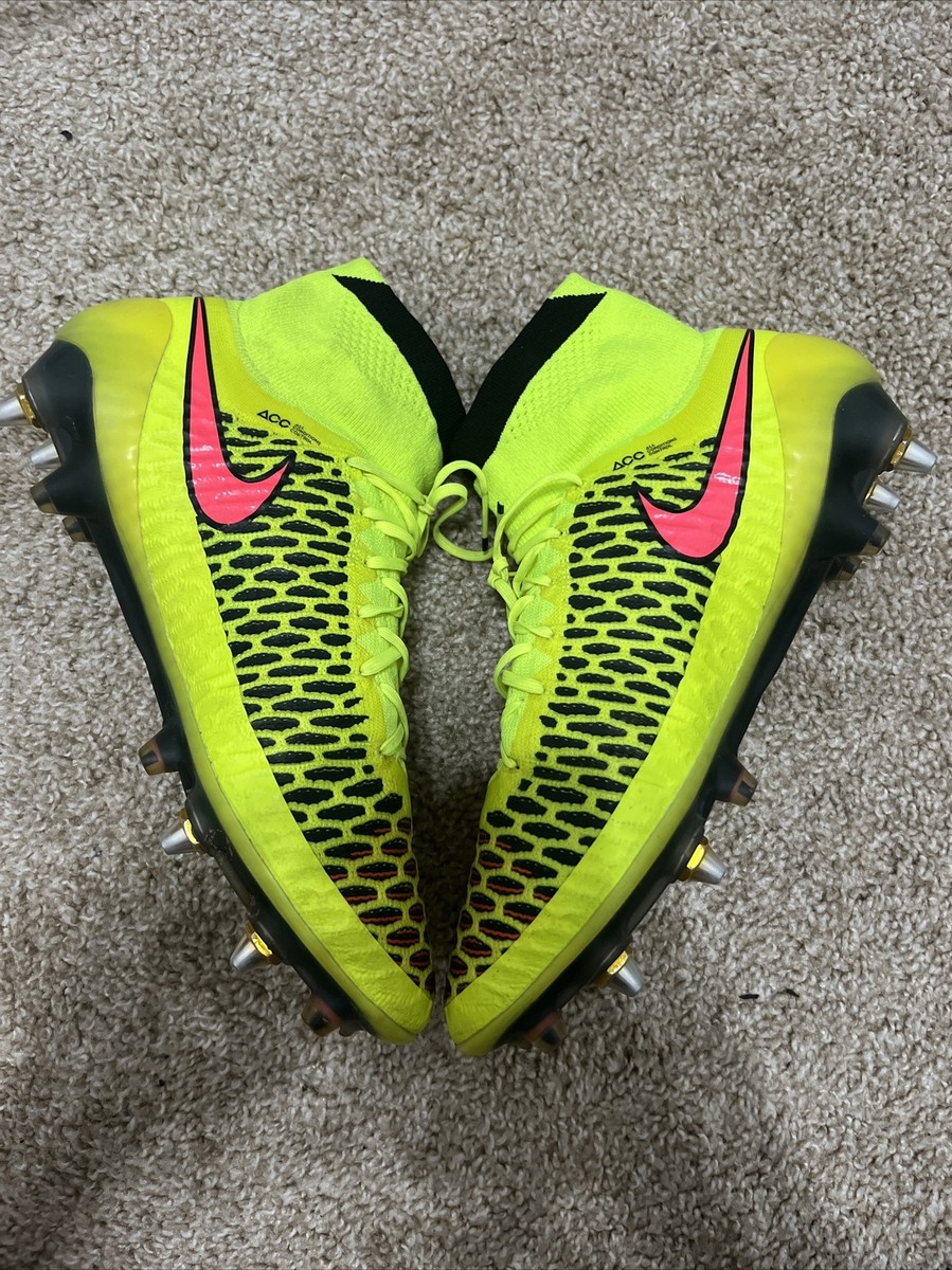 Nike Magista Obra World Cup Volt / Metallic Gold Coin