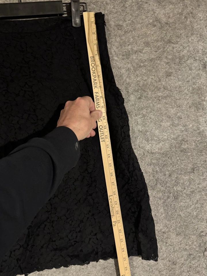 Falda Banana Republic Talla 6 Encaje Femenino Coqueta Oficina Romántica Y2K De Colección Foto 4 de 4