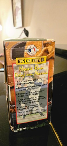 Ken Griffey, Jr. Seattle Mariners Home Run Alarm Clock 1998. See Description - Picture 10 of 16