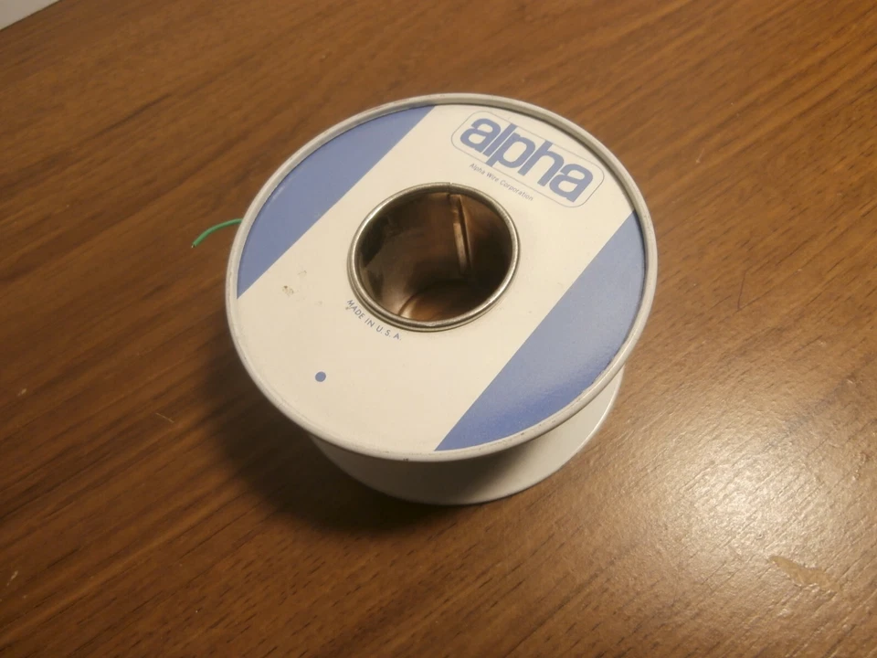 100 FT ALPHA WIRE 30 AWG YELLOW STRANDED PVC HOOK UP WIRE, MIL-W-76B,NOS - Imagem 3 de 3