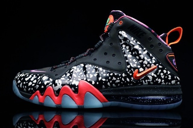nike barkley posite max area 72