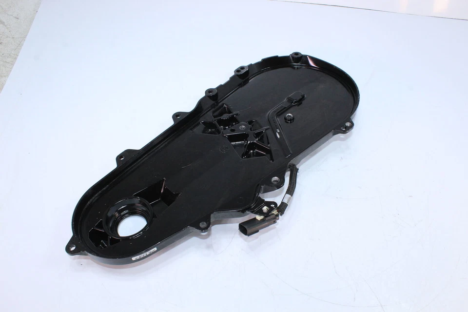 17-19 Ski-doo Mxz X 850 E-tec Estuche de cadena de pista Funda de cadena Foto 3 de 4