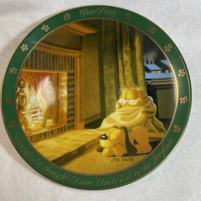 Garfield Collectors Plate  Tonight I Thought I Saw Uncle Ed In The Fireplace''