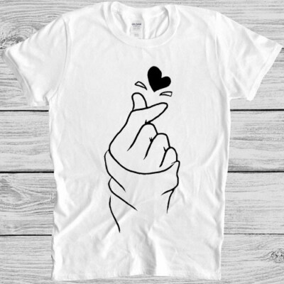 T-Shirt Finger Herz koreanische Liebe Musik Herz Band Meme Vintage Geschenk 4010  