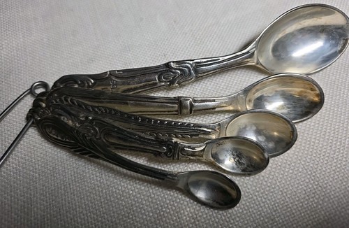 Vintage Anthropologie Nesting Silver Metal Measuring Spoons - Picture 5 of 6