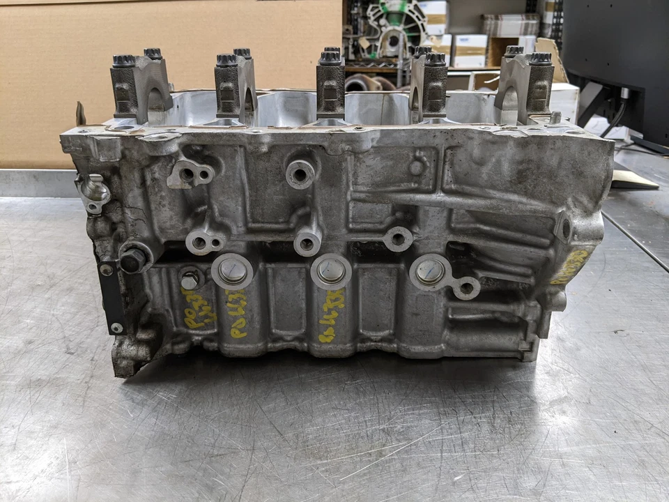 Bloco de cilindros do motor para 11-17 Lexus ct200h 1.8 1141039246 - Imagem 4 de 4