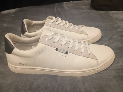 Casual White Sneakers H & M Size  44  SIZE 10.5 NEW W/O Box Display On Manacine