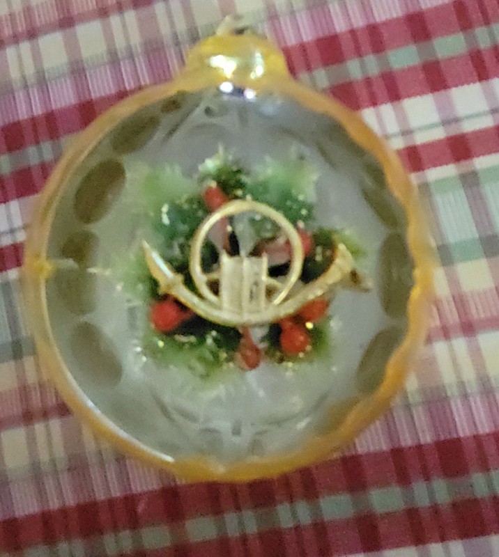Vintage Starlite Yellow Plastic Christmas Tree Ornament W/Horn in Middle