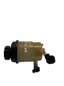 Hyundai Coupe Servolenkung Tank Original 1.6 112PS 2010