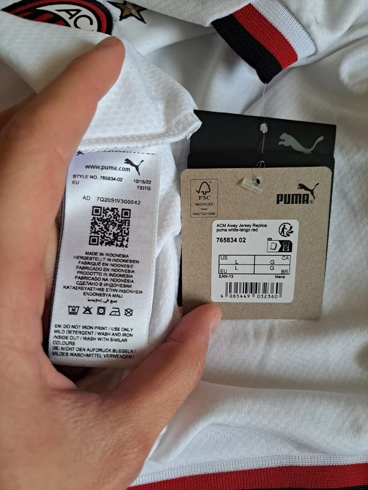 Camiseta Fútbol Ac Milán Theo BNWT 765834 02 PUMA Original Football Shirt - Imagen 3 de 4
