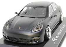 [Custom] MINICHAMPS 1/43 Porsche Panamera Turbo Porsche Panamera Turbo Modified