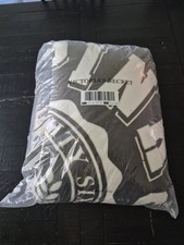 NIP VICTORIA'S SECRET PINK SHERPA BLANKET 60" X 72"
