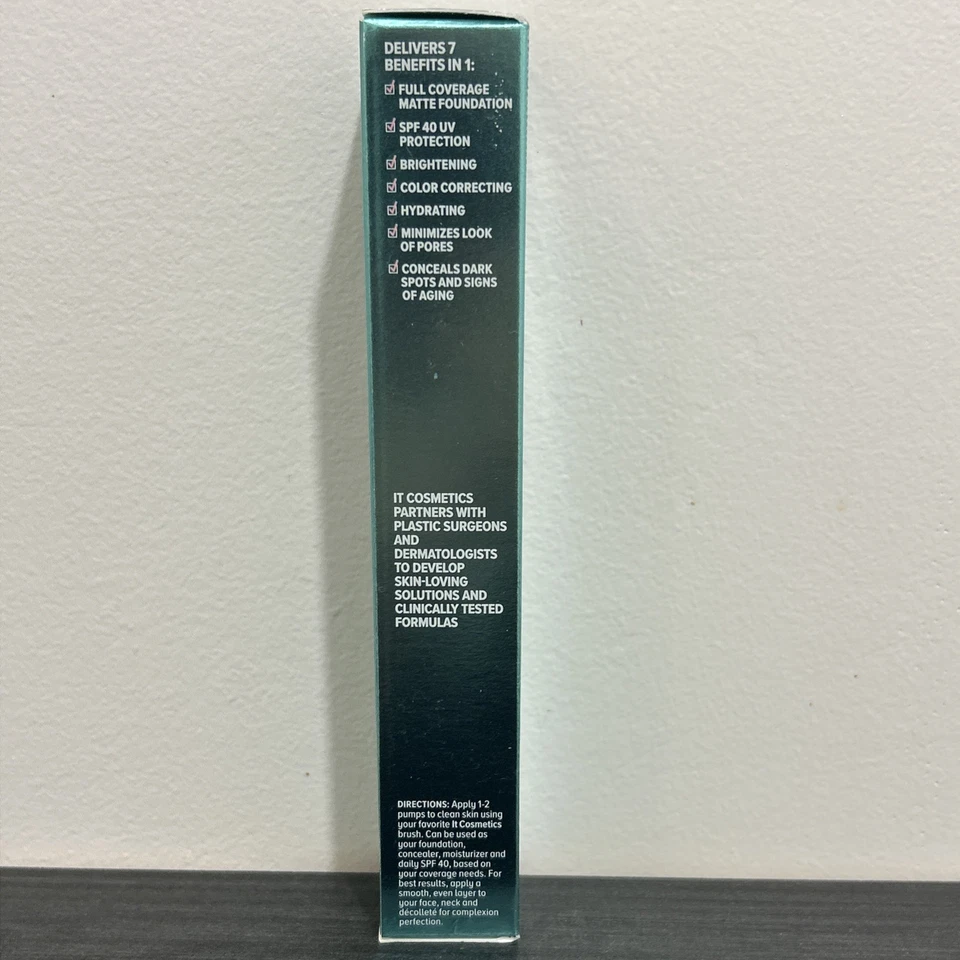 IT Cosmetics CC+ Oil-Free Matte Full Coverage Cream SPF 40 - SHADE: FAIR - Image 4 of 4