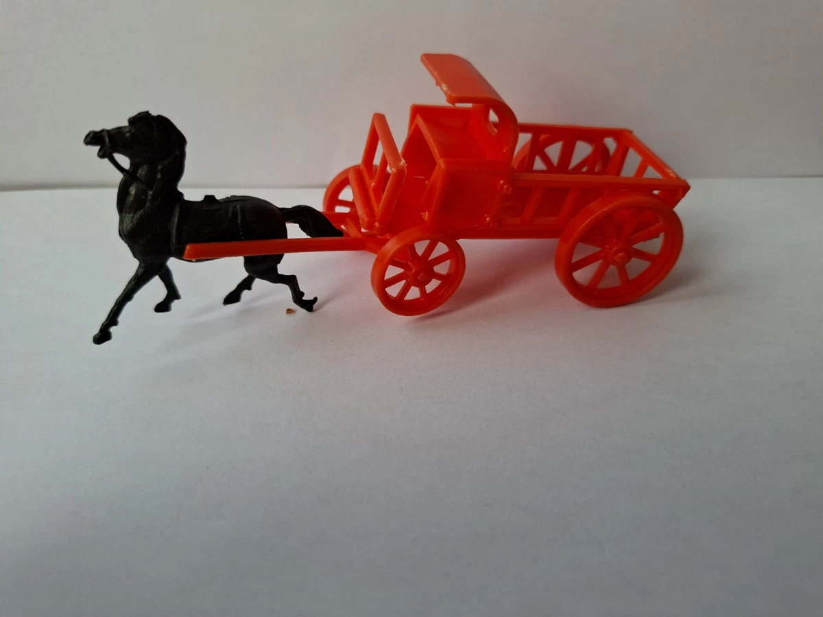 JOUET ANCIENS, LOT de jouets BONUX et MIR, station-service, voiture,pompe etc... EUR 20,15 - FR